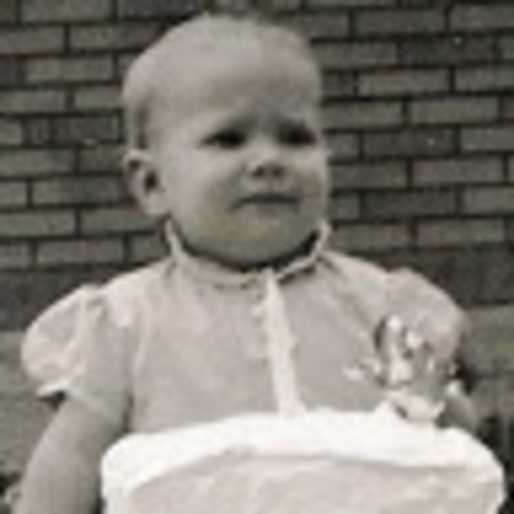 Meet your Posher, Lynne